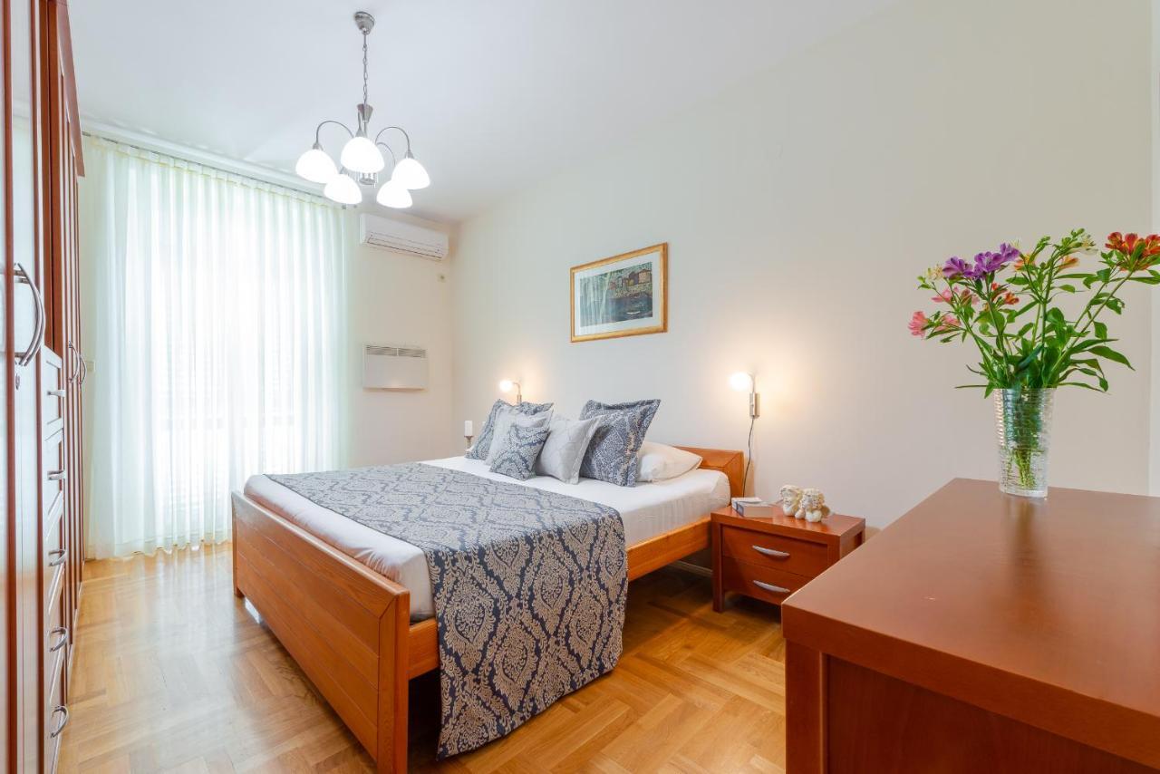 Superior Stunning Apartment Gravosa With A Free Parking Dubrovnik Exterior photo